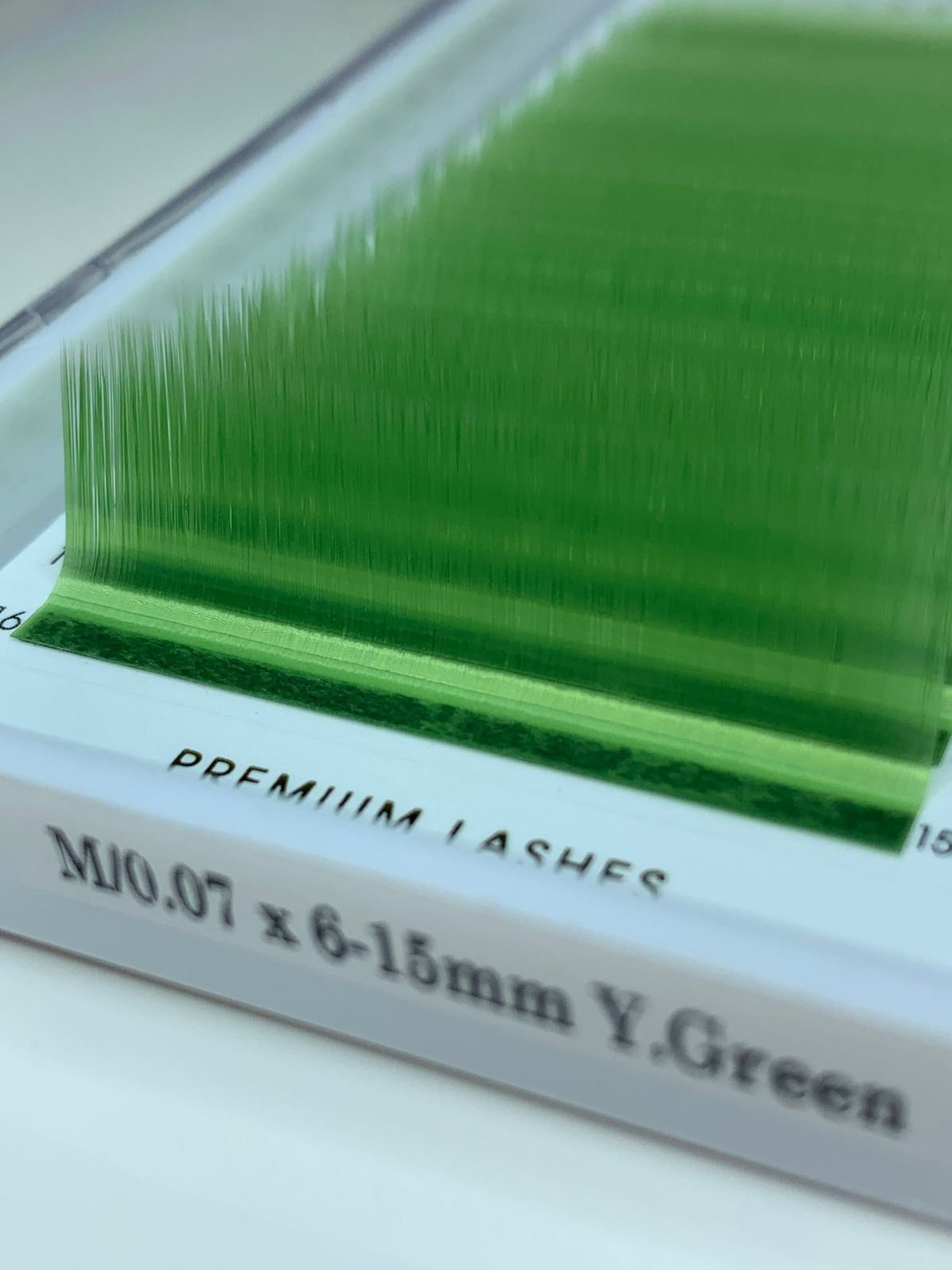 PESTAÑAS Y GREEN 0.07