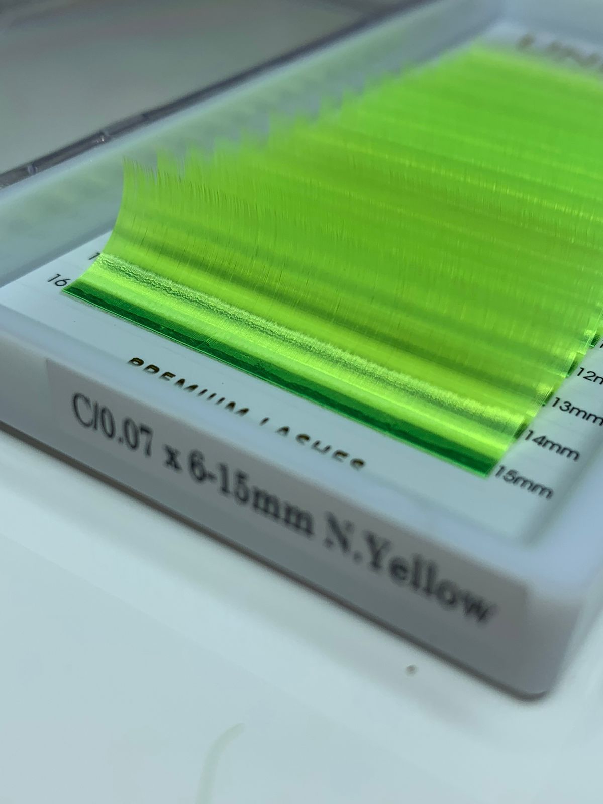 Volumen Pro Mix
NEON YELLOW 0.07